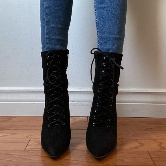 Steve Madden lace up boots - Picture 6 of 7